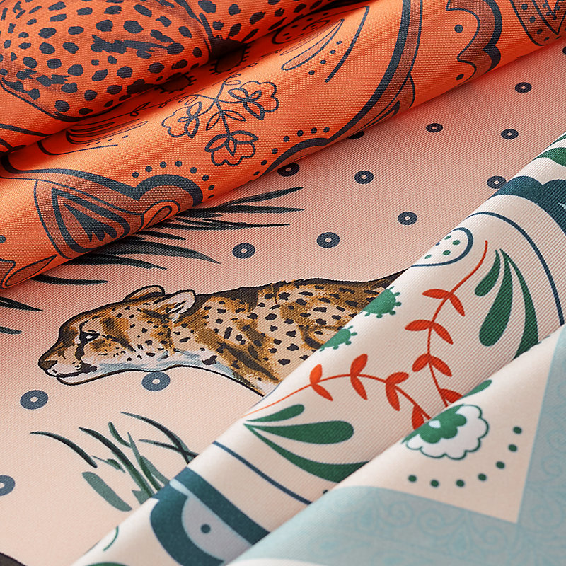 Guepards Bandana double face scarf 90 | Hermès Thailand Guepards Bandana double face scarf 90 | Hermès Thailand